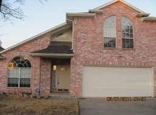 7612 Arbor Ridge Ct, Fort Worth, TX 76112
