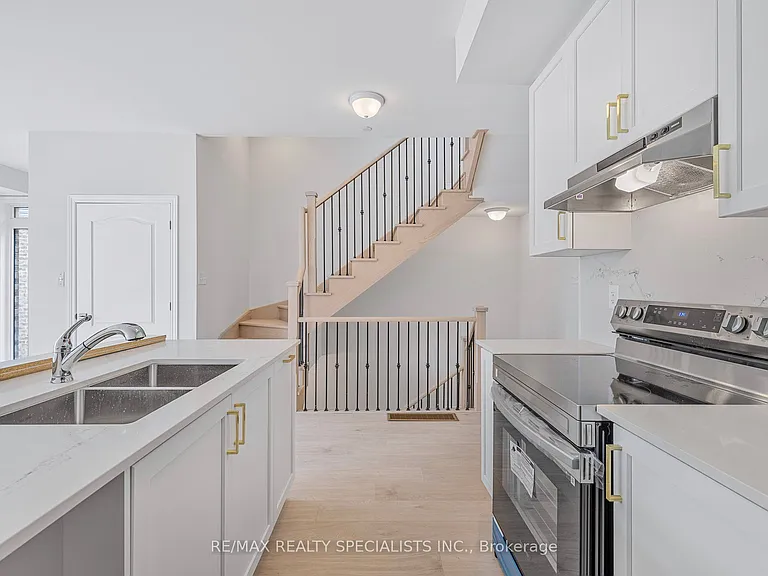 95 Marina Village Dr — Photo 12