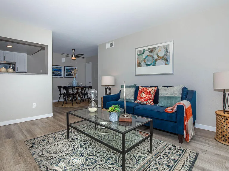 Cassia Apartments — Photo 38