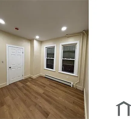 3 bed, $2,700 — Photo 2