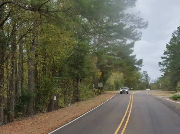 250 Jackson St, Carrollton, MS 38917