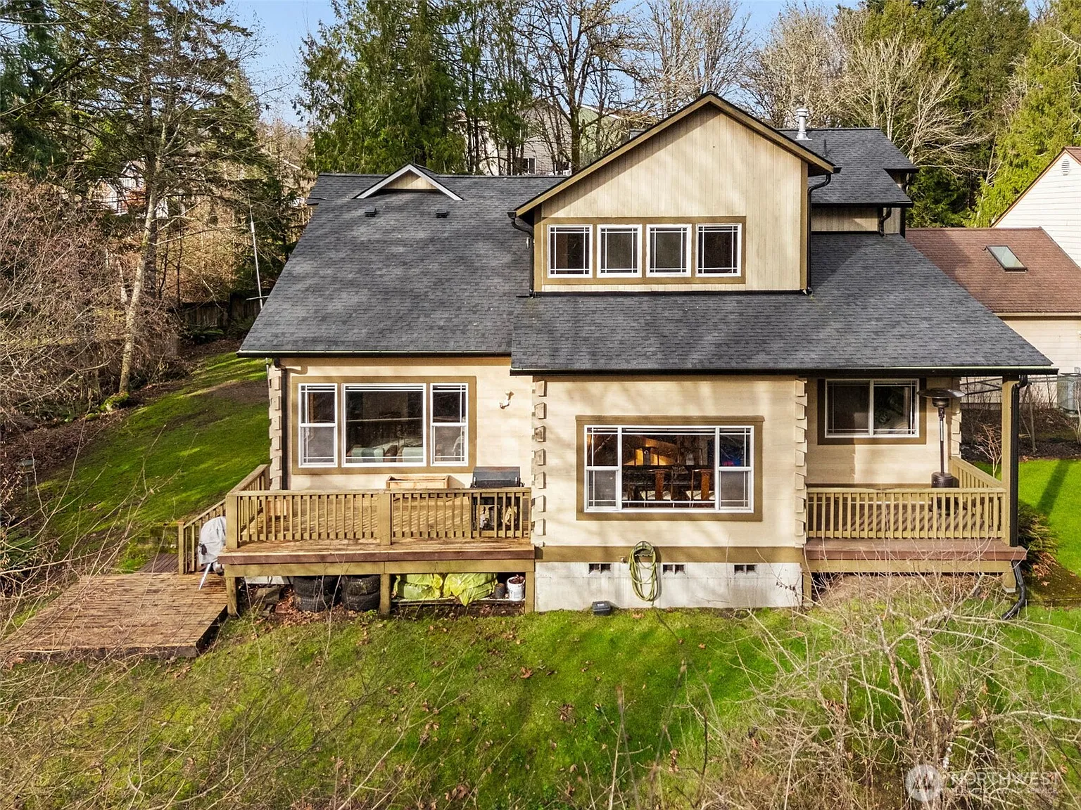 2347 48th Avenue SW #B photo 1
