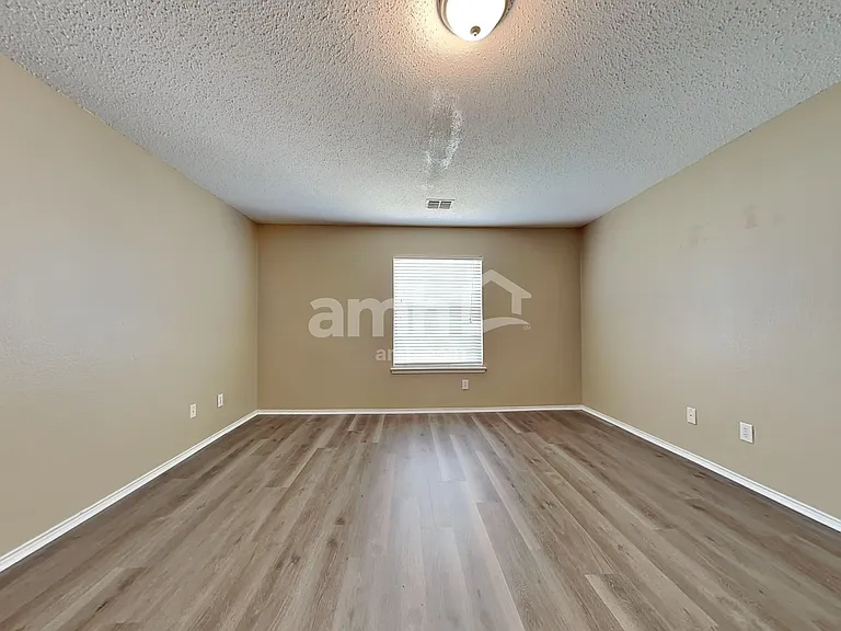 2821 Bentridge Dr — Photo 26
