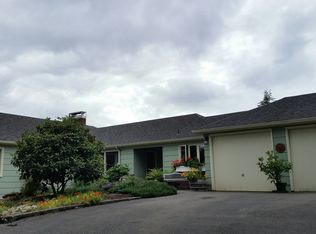 1030 N 10th Ct, Coos Bay, OR