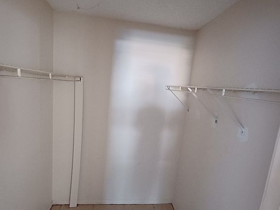 3rd image of 8326 Sunnydale Dr