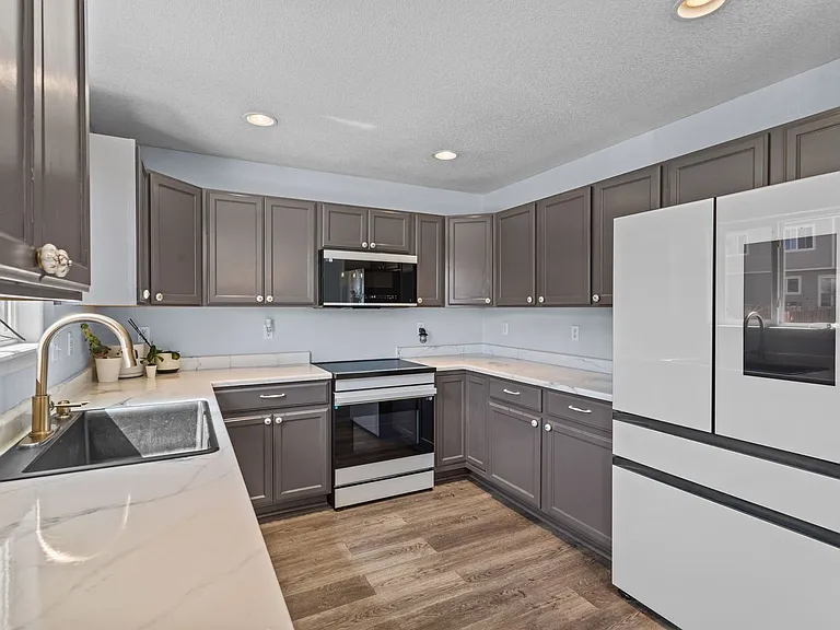 9466 Shinnecock Ct — Photo 8