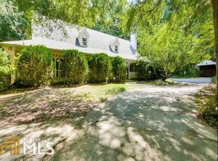 562 Ebenezer Church Rd, Fayetteville, GA 30215