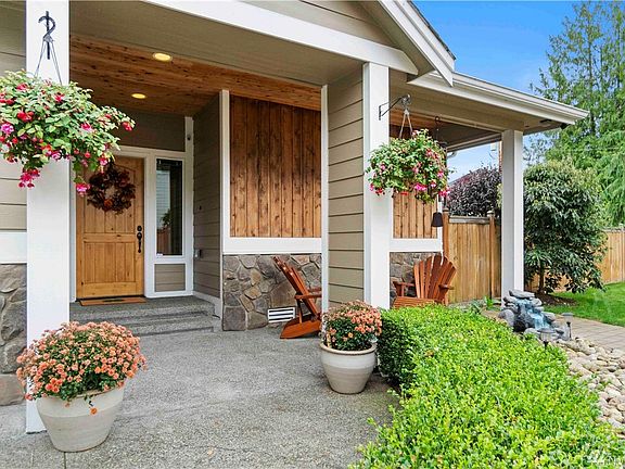 3rd image of 20714 61st St E