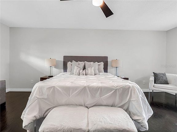 5th image of 601 Berwick Dr #2
