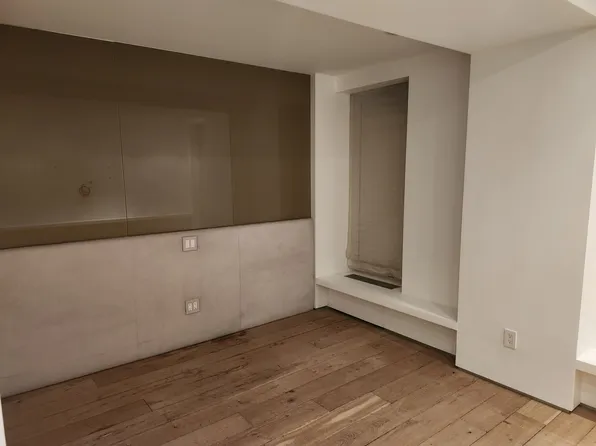 140 East 63rd Street image 16 of 27