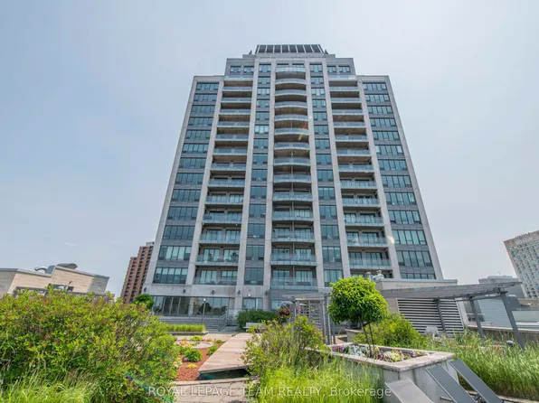 90 George St #1307, Ottawa, ON K1N 0A8