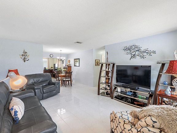 4th image of 8303 NW 57th Court