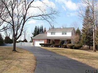 50 Cary Rd, Mechanicville, NY 12118