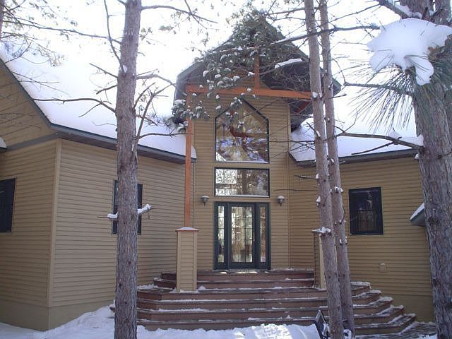 1st image of 10561 202nd St N