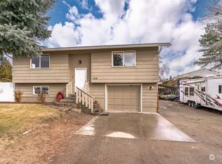 219 Eastridge Dr, East Wenatchee, WA 98802