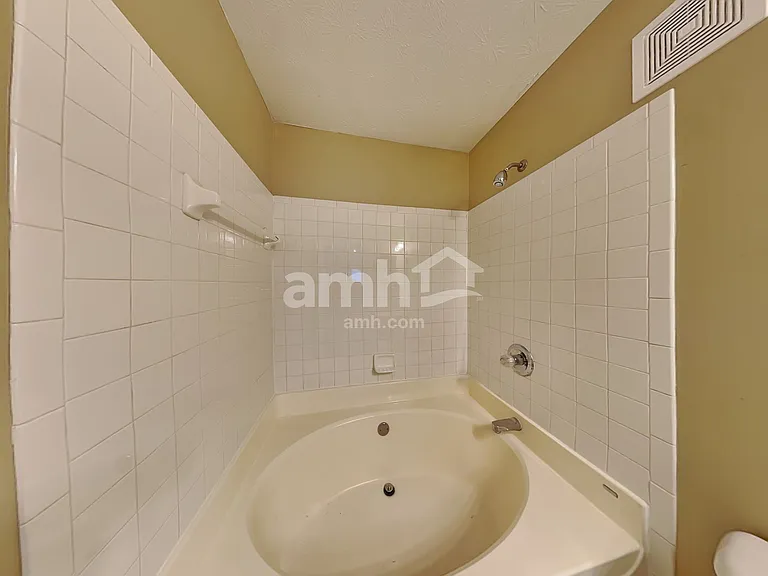 7304 Wethersfield Dr — Photo 15