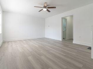 914 Macadam St, Chester, PA 19013