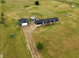 42 Richfield Rd, Sturgeon County, AB T0G 1L2