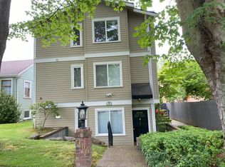 7406 2nd Ave NE #202, Seattle, WA 98115