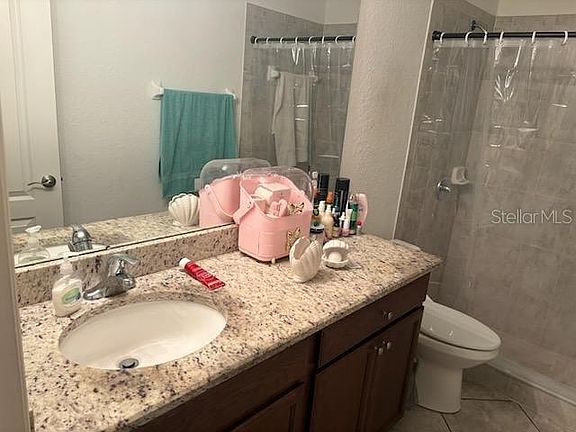 5th image of 326 Dinner Lake Ct