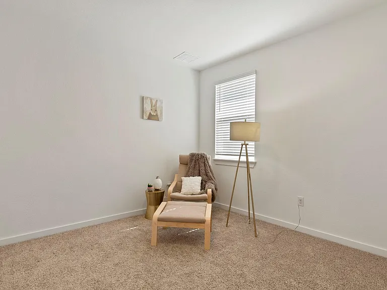 2417 Gabriels Horn Rd — Photo 21