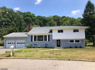 14 Highland Ave, Succasunna, NJ 07876