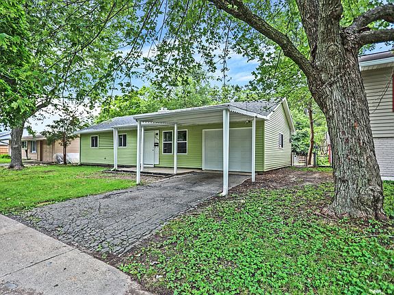 2nd image of 8204 E 37th Pl