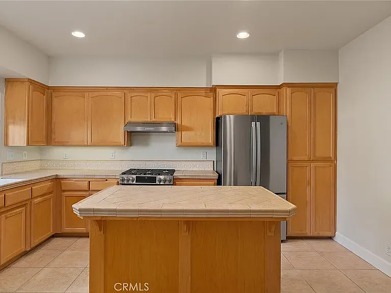 112 Benson Ter — Photo 13