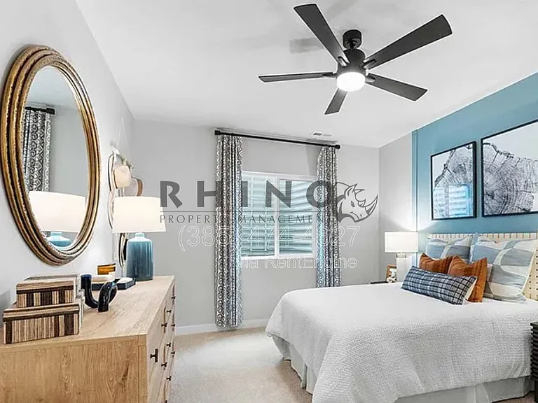 863 Halvorsen Pkwy — Photo 10