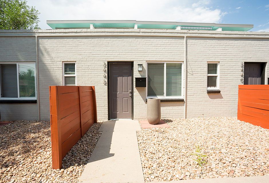 Building Photo 4