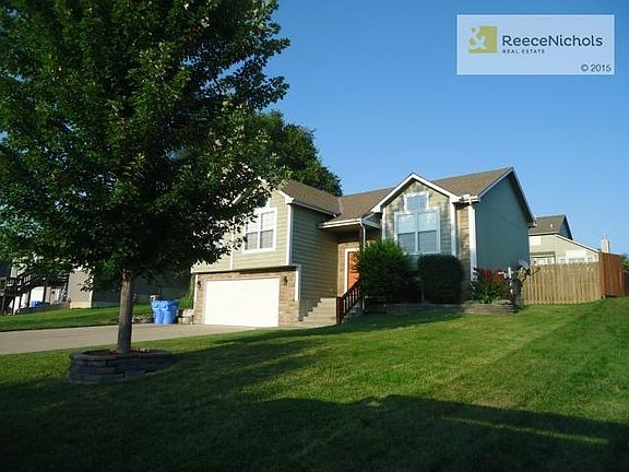 2nd image of 201 Willis Dr