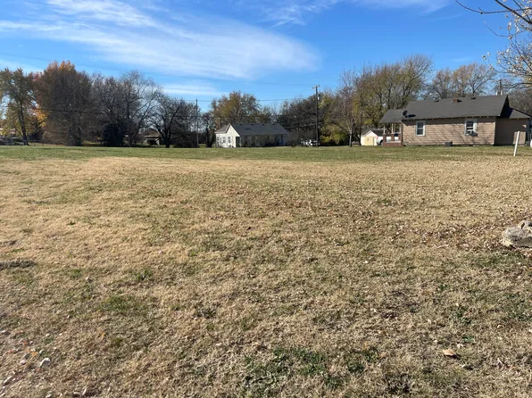 000 College Street, Morrisville, MO 65710
