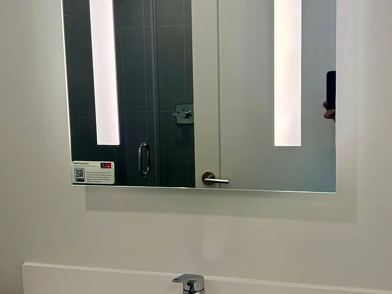 60 Central Park Dr #1502 — Photo 11
