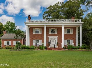 306 Woodland Dr, Jacksonville, NC 28540