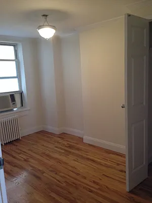 Rented by Kings Court Real Estate | media 20