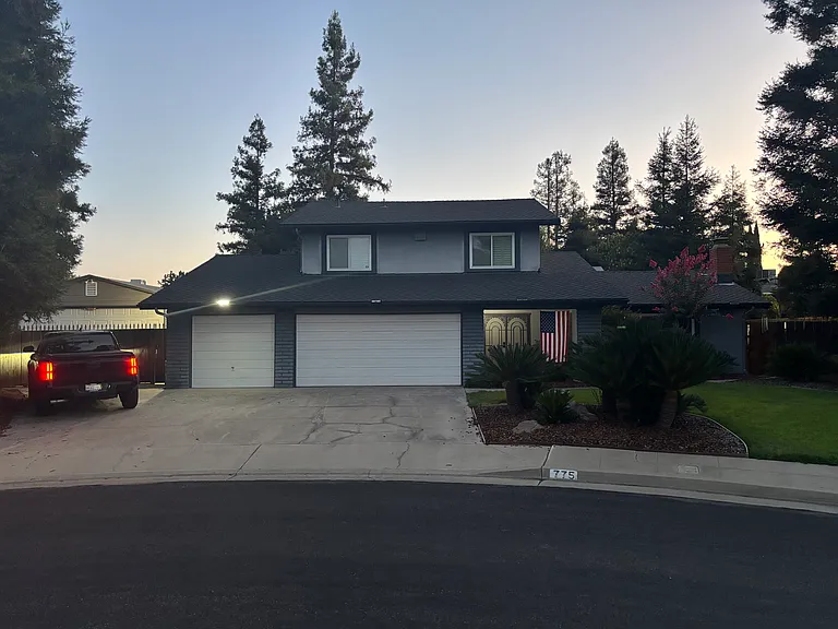 775 W Paul Ave — Photo 5