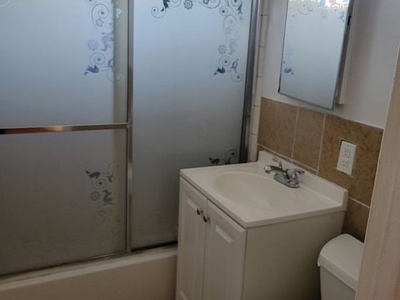 5th image of 3534 139th St