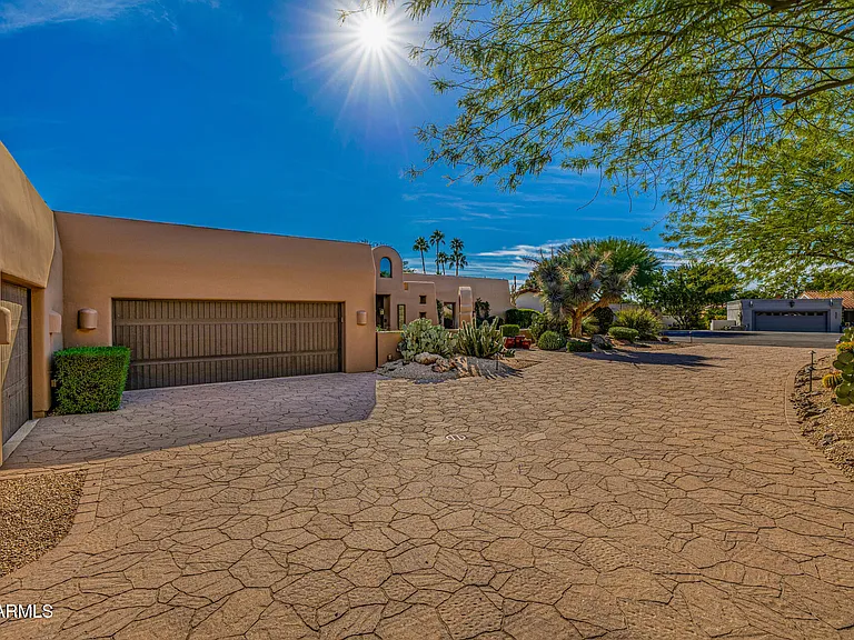 8406 E Calle Buena Vis — Photo 7