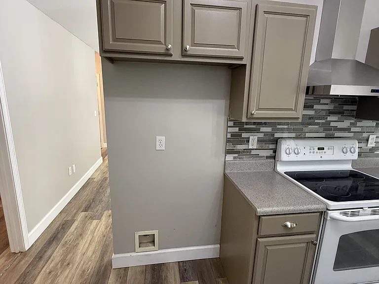 502 Pleasant Green Dr — Photo 63
