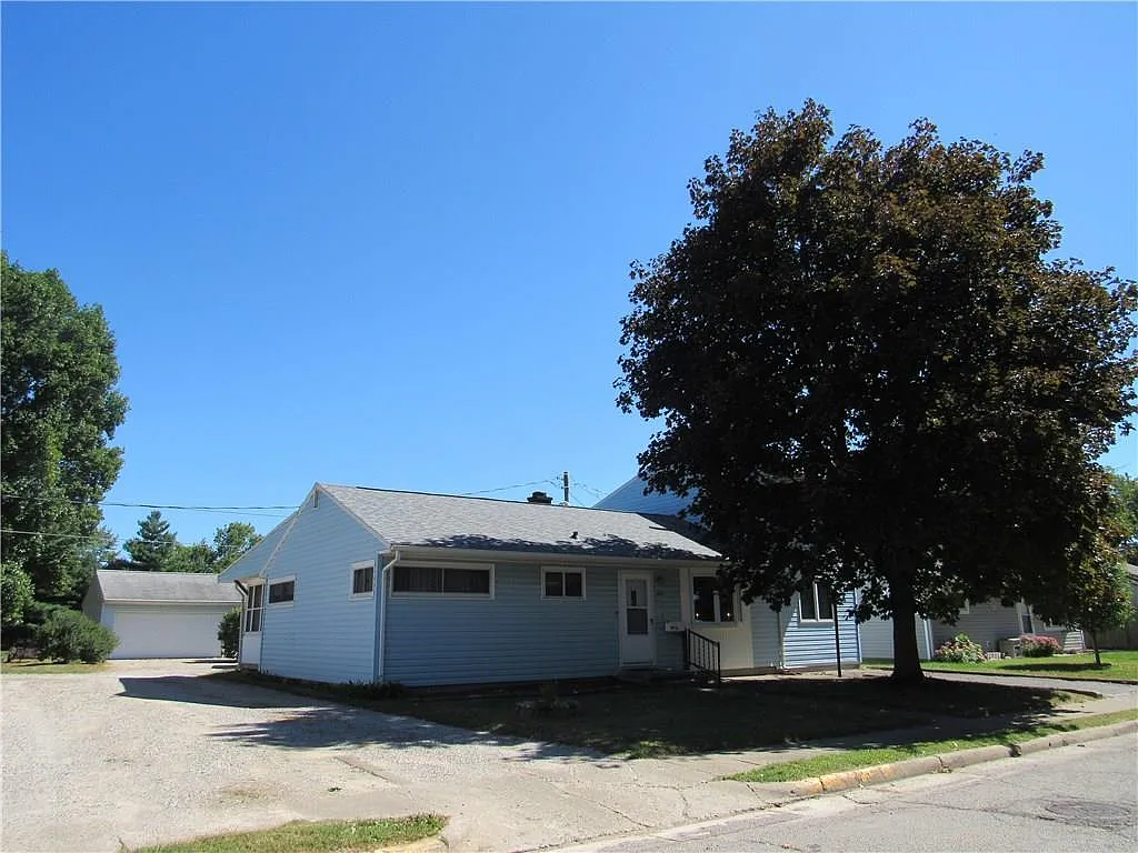 202 Louise Ave photo 1