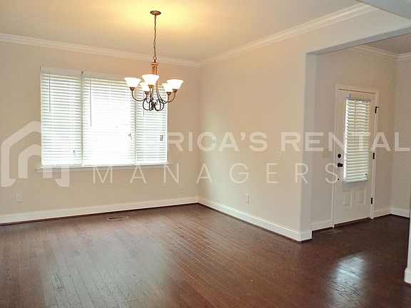 5th image of 3768 Creekside Way