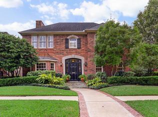 4151 Swarthmore St, Houston, TX 77005