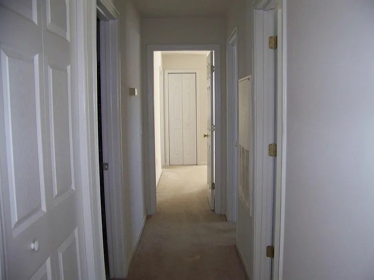 119 Brentwood Dr — Photo 5