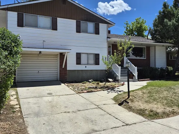 1318 Virginia St, Rock Springs, WY 82901