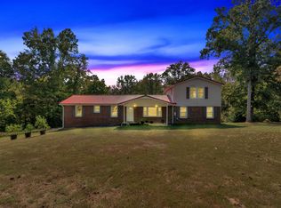 1008 Allen Rd, Ashland City, TN 37015