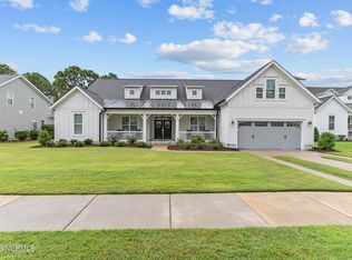 392 Yucca Ln, Wilmington, NC 28412