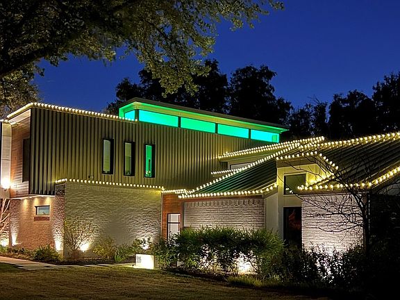 5th image of 555 Arbor Brook Ln