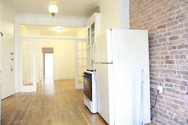 Rented by Rennit Inc. | media 18