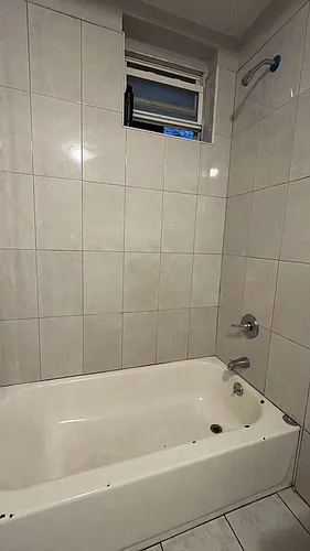 1215 Brook Ave #2A Photo 1