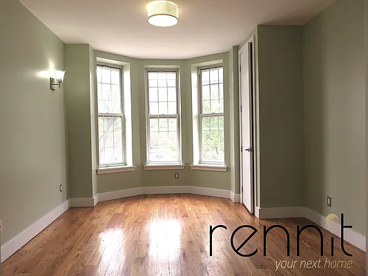 Rented by Rennit Inc. | media 37